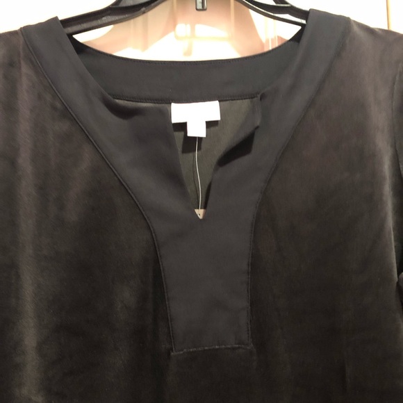 Pure Jill J. Jill Velour Top Black Size MP  NWT Cut Neck Line - Picture 2 of 5